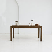 BRAN solid oak dining table – rectangular top with minimalist design