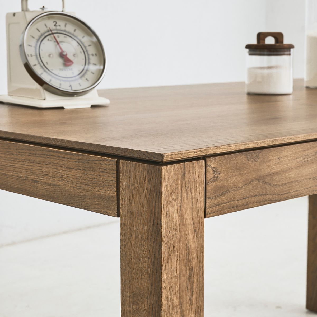Modern BRAN dining table made entirely from durable solid oak wood
