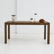 BRAN solid oak dining table – rectangular top with minimalist design