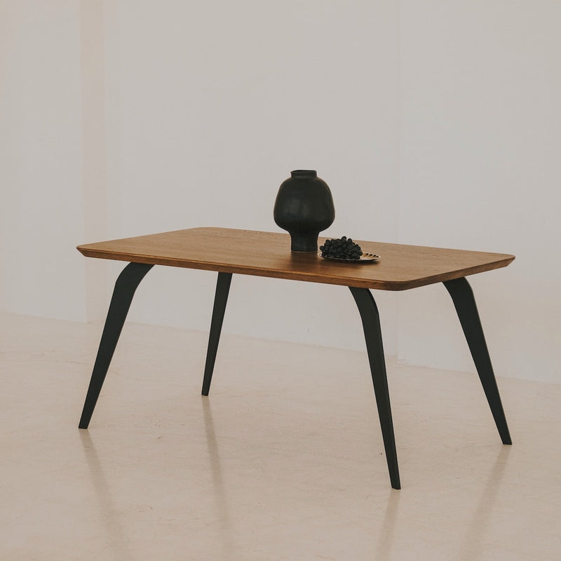 Contemporary solid oak dining table ST 2 for living room or kitchen