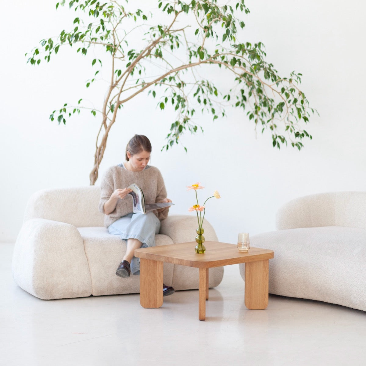 Handcrafted SK1 solid oak coffee table in modern design