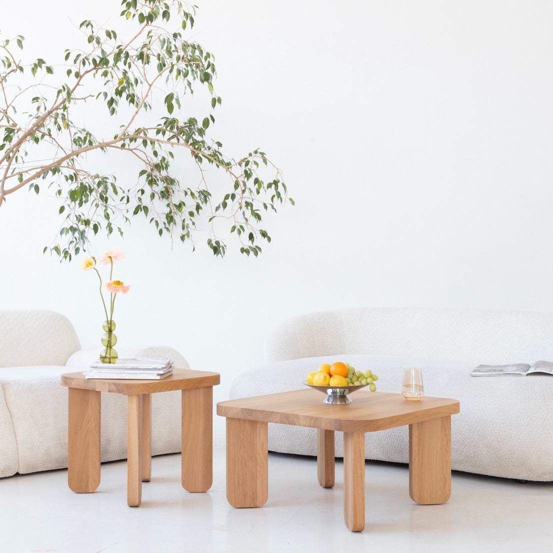 Set of SK1 solid oak square coffee tables – natural wood look