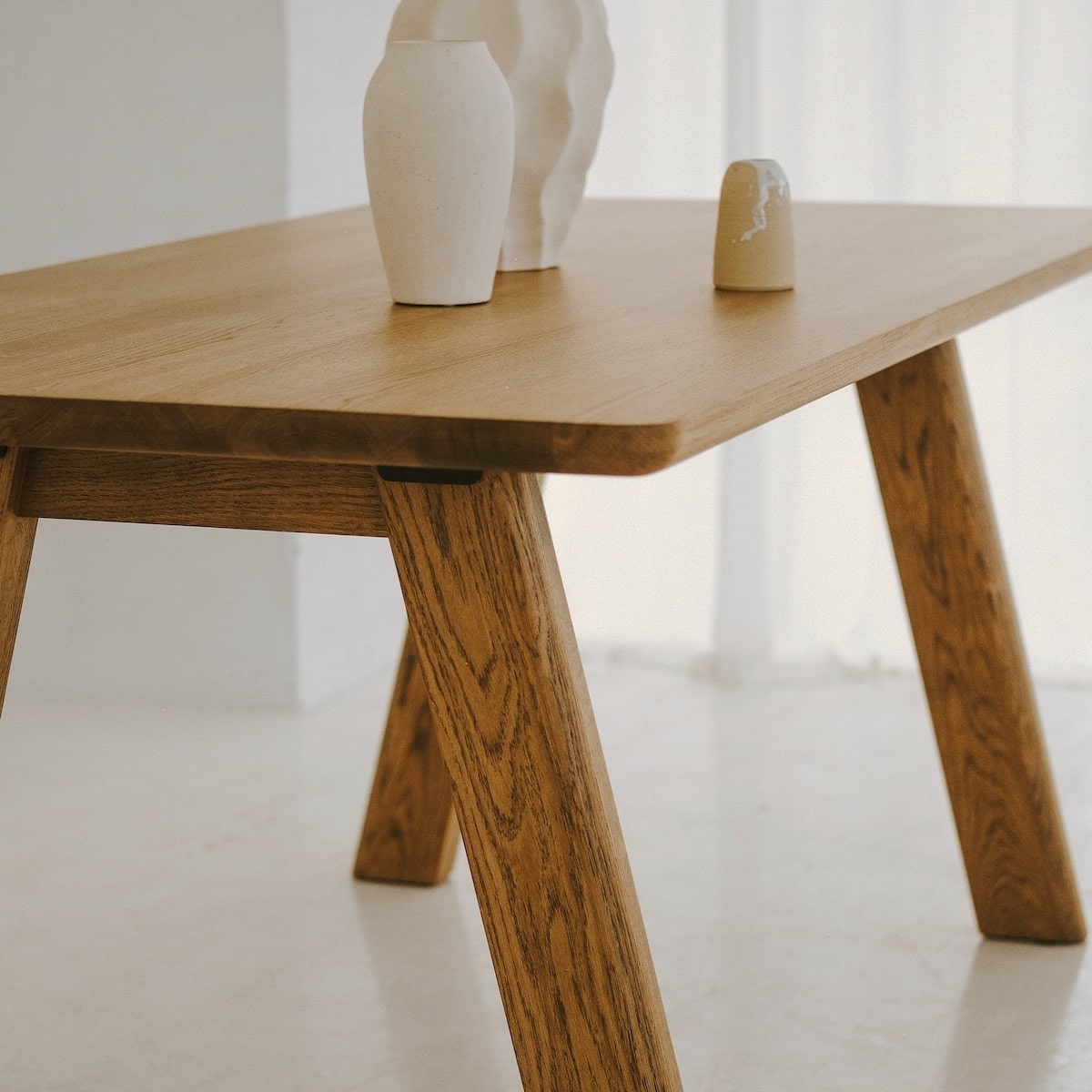 Fully wooden dining table ST 17 made from premium solid oak