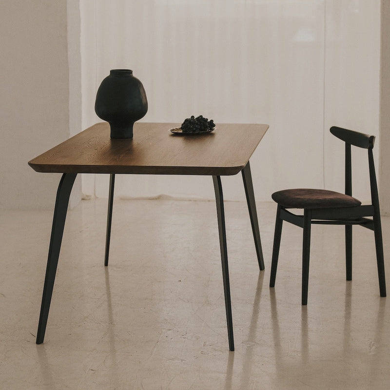 Minimalist handcrafted solid oak dining table ST 2 – timeless and durable